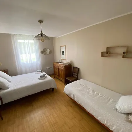 Le Pre Fleuri לינה וארוחת בוקר